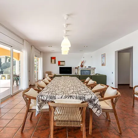 Semesterbostad Roselles Lloret de Mar